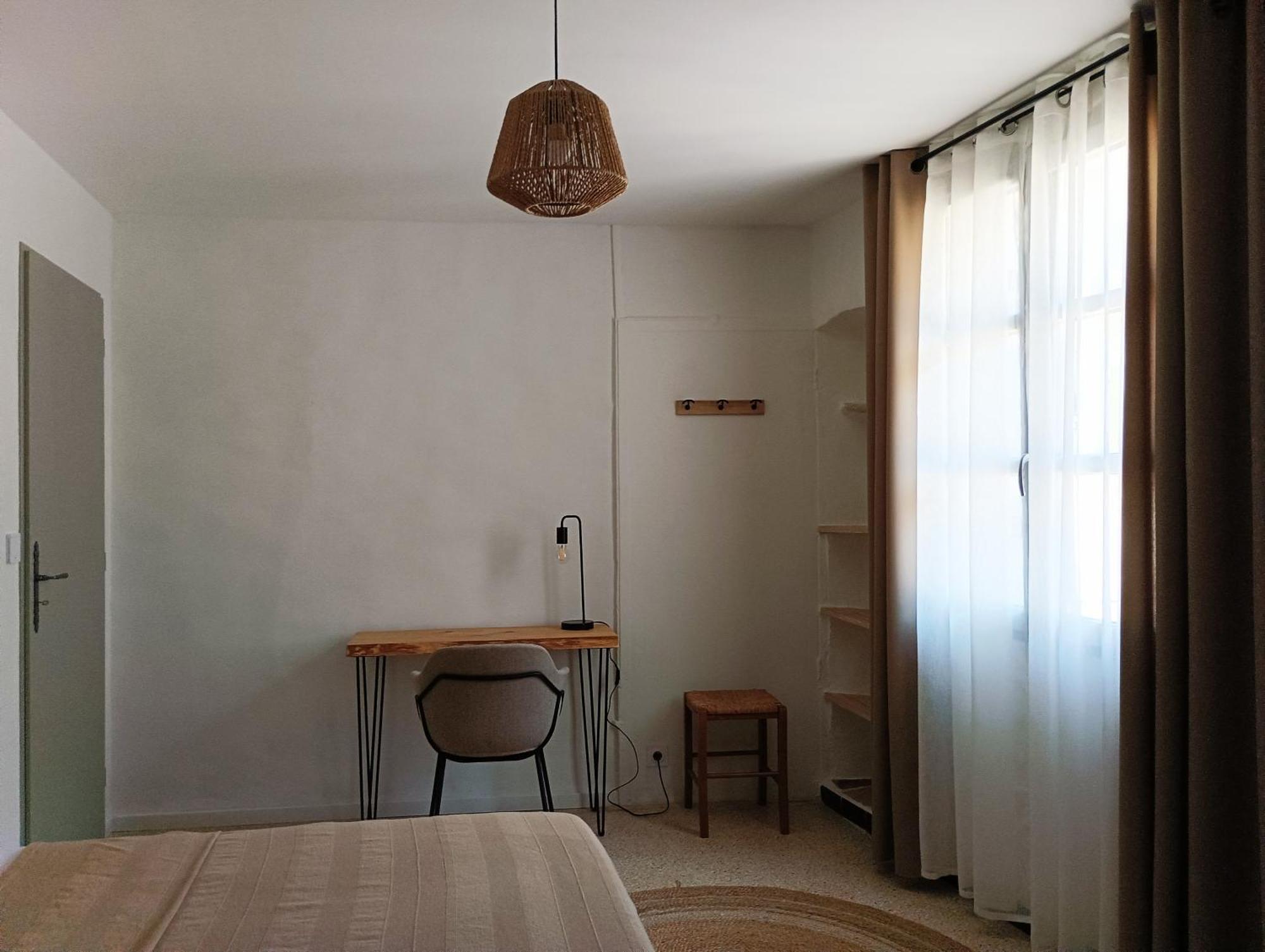 La Maison De La Traverse 圣吉扬莱代塞尔 外观 照片